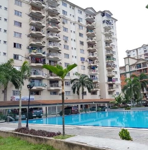 Pangsapuri Golden Villa Jalan Temenggung 37 4 room
