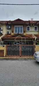 Partially furnished double storey house at Bdr Bukit Tinggi 2, Klang