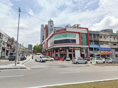 PJ, Damansara Uptown 3.5 Sty Shop (Corner / Facing Main Road / NEGO)