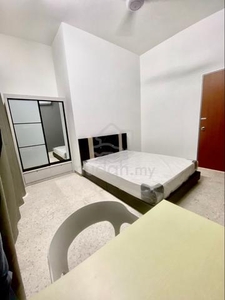 Room For Rent Tmn Pelangi