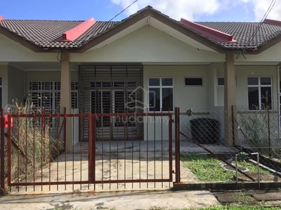 Rumah Teres Satu Tingkat Di Taman RG Telong,Bachok