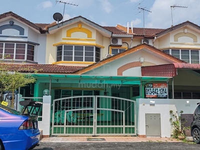 Taman Desa Mewah,Semenyih ,Newly Painted House