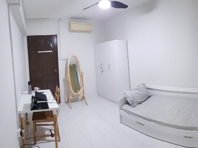 Fully Furnished Single Room For Rent @ Puchong Industrial Park, Puchong