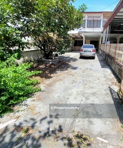 Freehold 2-Storey Terrace House @ Georgetown City Centre