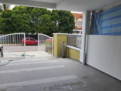 2sty 20x70 [gated and guarded] renovated kitchen cabinet Kota Kemuning, Shah Alam