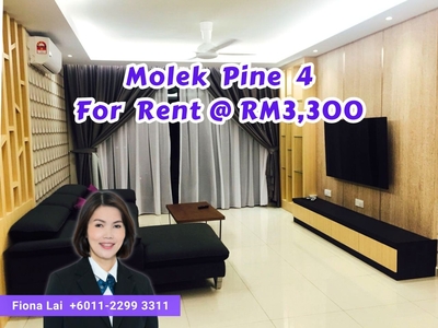 Molek Pine 4 condo fully furnished with quality furniture, big balcony, easy access to any area in JB town
