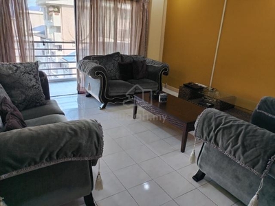 Penthouse Pan Vista Permas / 1449sqft / 4bedrooms / Fully Furnished
