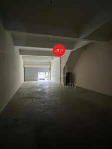 3 Storey Shop Lot For Rent @ Jalan Putra Square Nearby Town Area