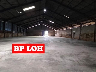 Butterworth warehouse for rent!