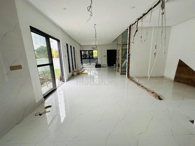 CL999 Likas New Well Renovated 3 Storey Semi Detached House For Sale