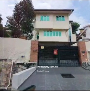 3 Storey Bungalow House for Sale