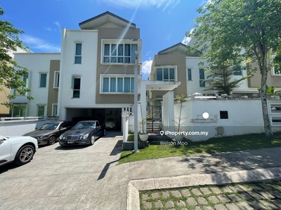 3 Storey Twin Villa@Freehold@Private Lift & Pool @ below market price