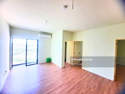 Dian Residency Shah Alam Selangor 2 Parking with Balcony For Sale
