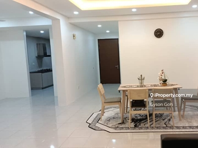 Fully Furnished Well Maintained S.Jaya Unit for Rent
