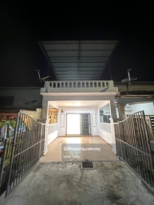 Jalan Bidara Taman Suria Kluang 3b2b renovated can full loan