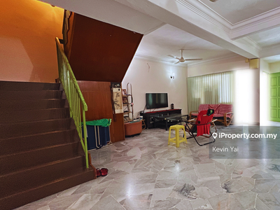 Renovated and Extended 3 Storey Terrace House