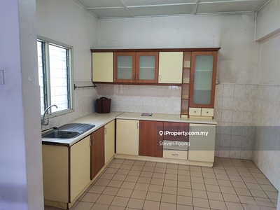 Sri pinang apartment- partial furnished & freehold unit for sale