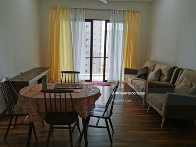 The Tamarind Condo 1047sf 3-Bedrooms Fully Furnished 2-C/Carparks