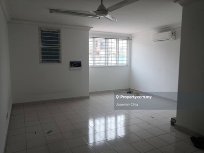 Three Storey Terrace House For Rent