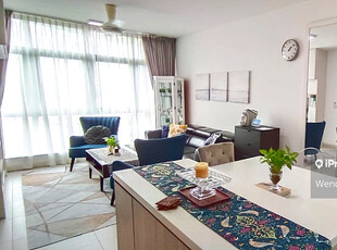 Aragreens residences ara damansara superb renovated unit for Sale