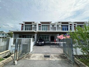 Double Storey Terrace Jalan Maple Bandar Hillpark, Puncak Alam