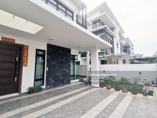 For Sale 3 Storey Cluster With Lift Fully Furnished @ Opal Mutiara Mas