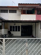 Freehold House For Sale at Taman Setapak Garden, near amenities