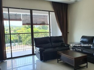 Fully furnished and renovated unit