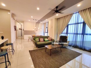 Fully Furnished with Sky Garden, 1830sf, 3 bedrooms, 2 carparks