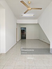 Ground Floor Town House for sale