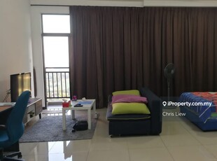Prime location Molek Regency well maintained studio with pool view