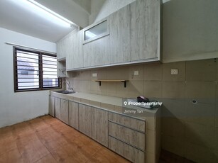 Senna House In Bandar Seri Coalfields with Kitchen Cabinet