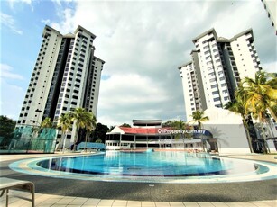 Tampoi Mewah View Apartment, Beside Paradigm Mall, Good Location