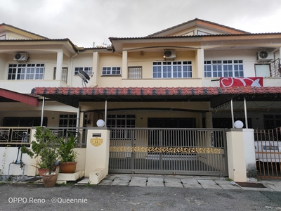 Nice Renovated Double Storey House For Rent