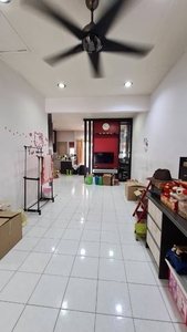 Nicely Furnish TownHouse Amansiara, Selayang for SALE