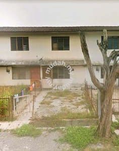 Bandar Lahat Baru Double Storey House (FOR SALE) @ Full Loan @ 904sf