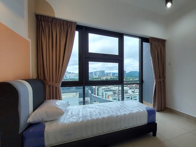 Middle Room with Private Balcony @ The Petalz, Old Klang Road