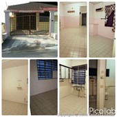 Taman Johor Jaya Single Storey House For Rent