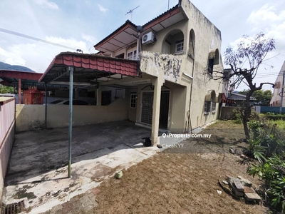 2 storey Intermediate Corner For Sale Ampang