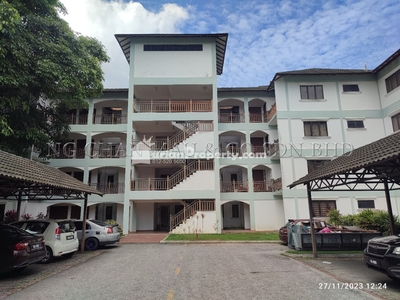 Apartment For Auction at Cyber Heights Villa