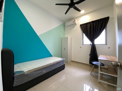 BRAND NEW SMALL ROOM (SINGLE BED) - SKYLAKE RESIDENCE PUCHONG