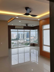 Corner unit with luxury designs must view