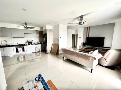Fully Furnished IOI Conezion Residence Putrajaya For Rent