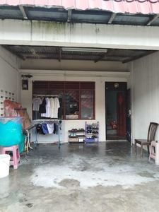 Johor Jaya Double Storey Low Cost Convenience Place for Sale