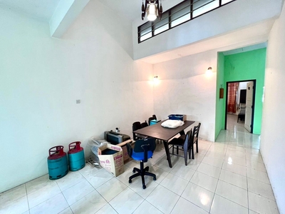 Pekan Nanas Single Storey Terrace for Sale