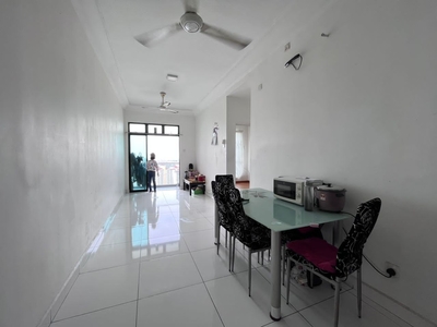 Platino @Tampoi 1 Bedroom 1 Bathroom Partially Furnished for Sale