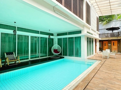 Pool Villa, Tropicana Indah, Petaling Jaya
