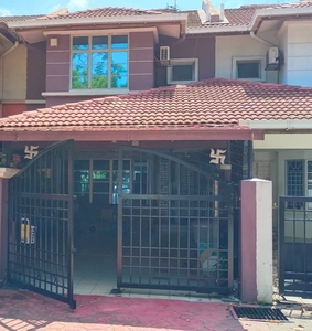 Renovated 2 Storey Terrace Link House Desa Latania Shah Alam Freehold