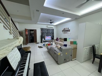 Taman Nusa Sentral Double Storey Terrace Partially Furnished for Sale