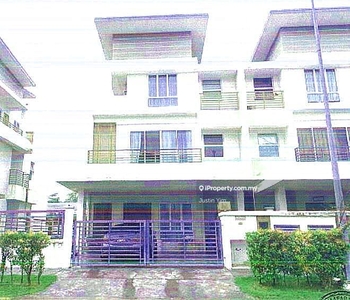 Taman Regensi Rawang 3 Storey Semi Detached House For Auction
